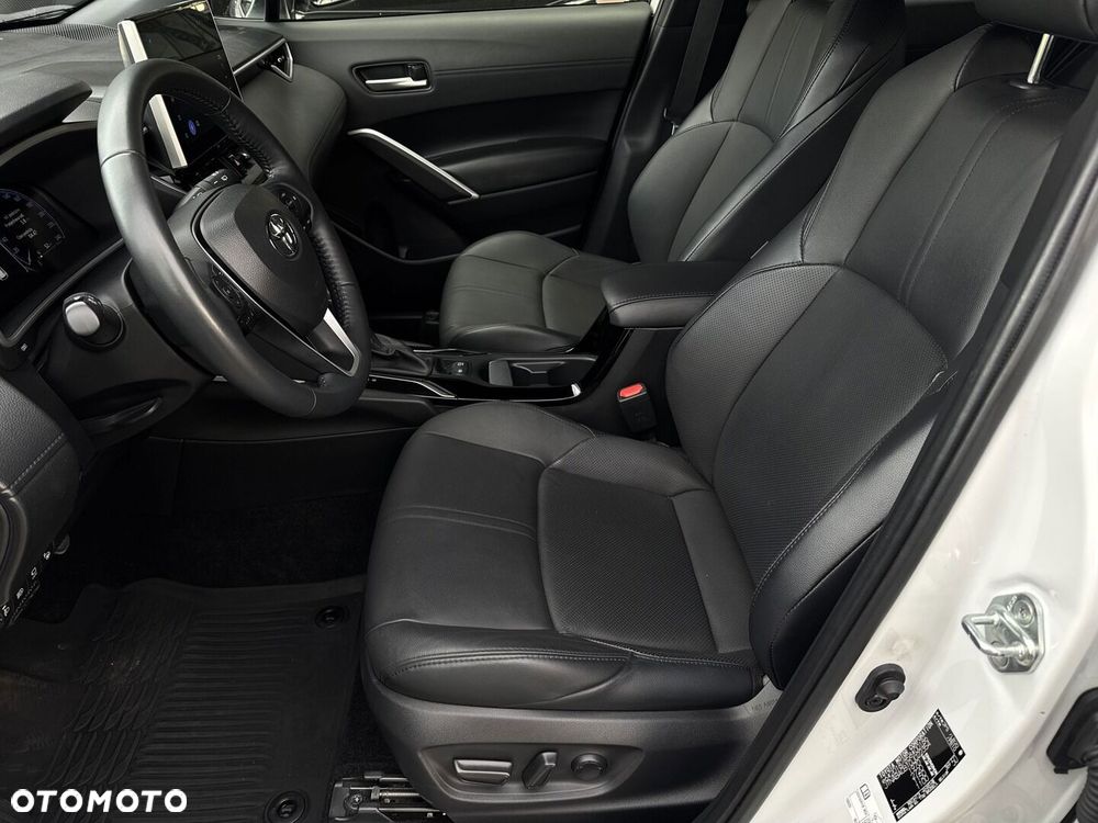 Toyota Corolla Cross 2.0 Hybrid Executive - 13