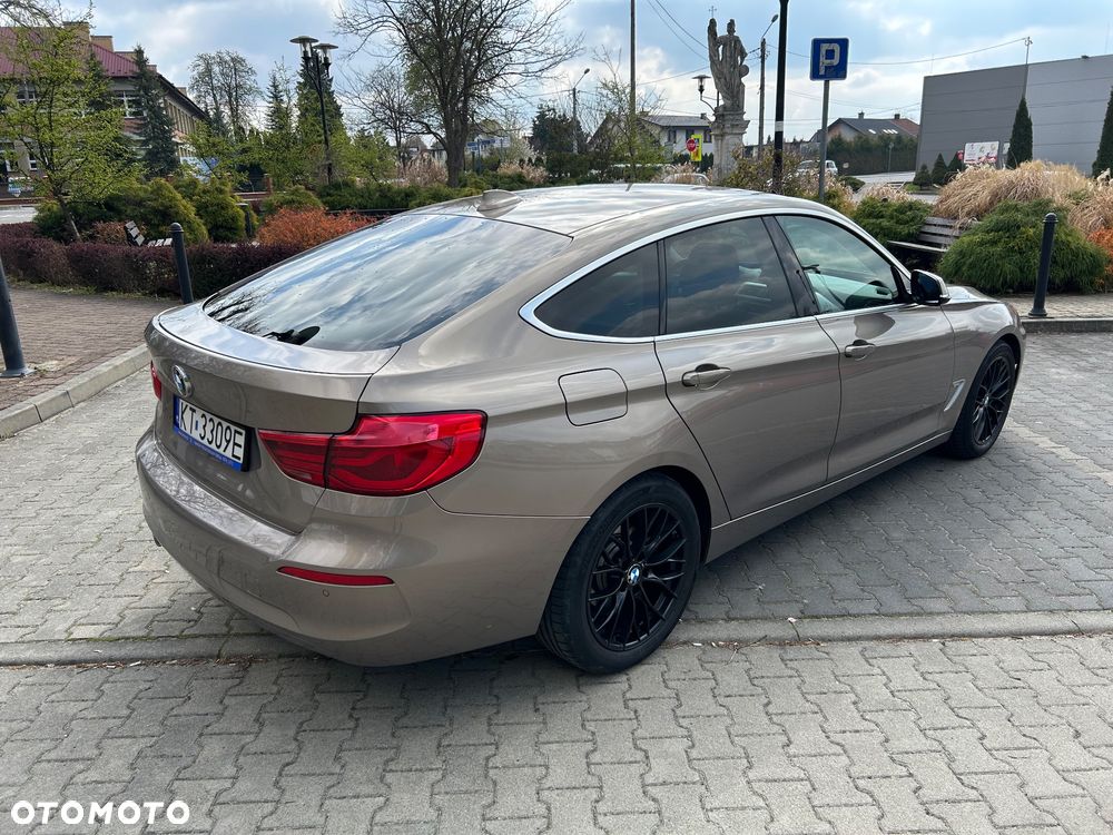 BMW 3GT 318d Luxury Line - 2