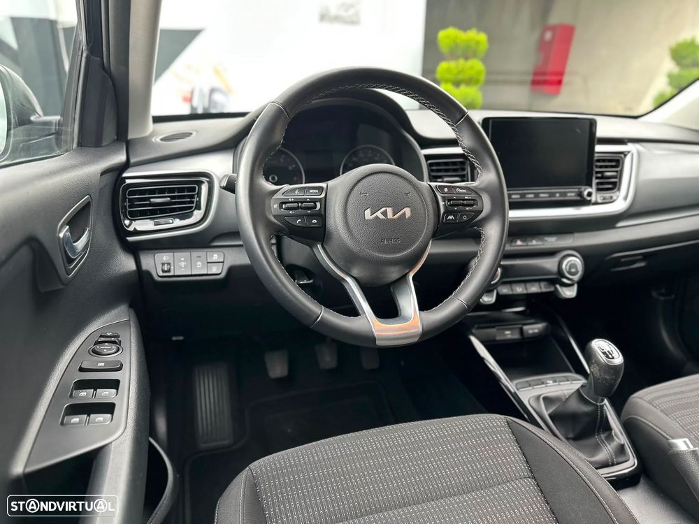 Kia Stonic 1.0 T-GDI Drive - 17