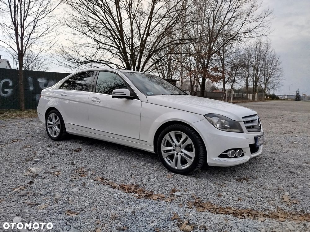 Mercedes-Benz Klasa C 220 CDI 7G-TRONIC Avantgarde Edition - 2