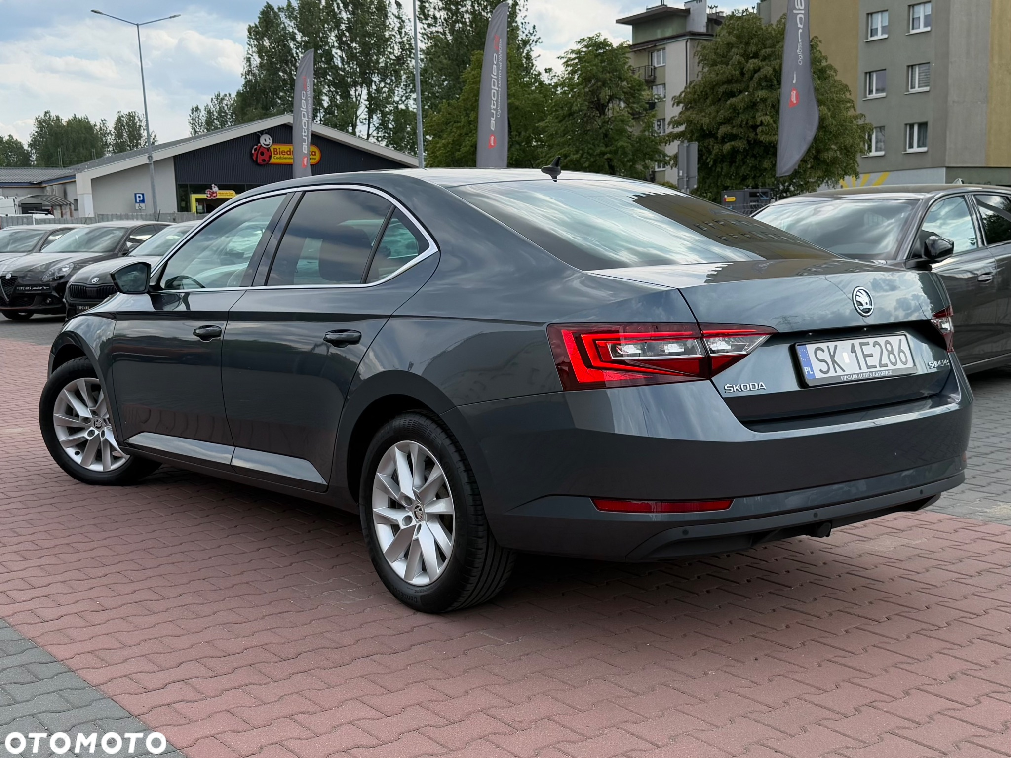 Skoda Superb 1.6 TDI Style DSG - 13