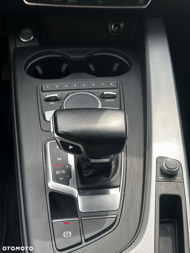 Audi A4 Limousine 2.0 TFSI S tronic sport - 25