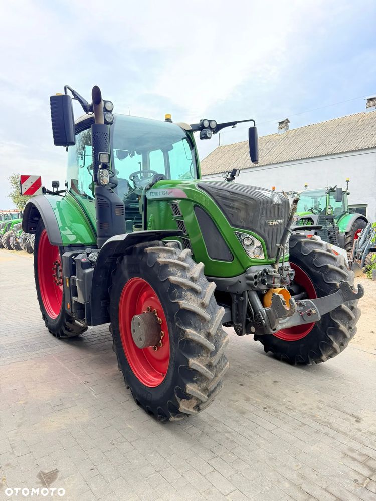 Fendt 724 profi plus - 28