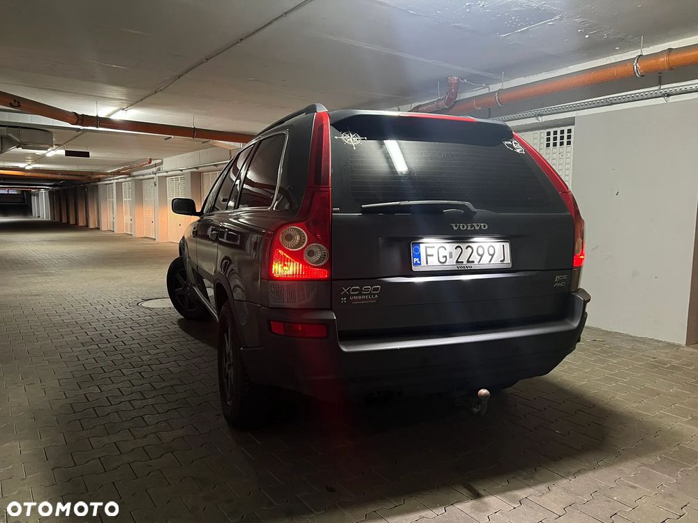 Volvo XC 90 2.4 D5 Momentum - 5