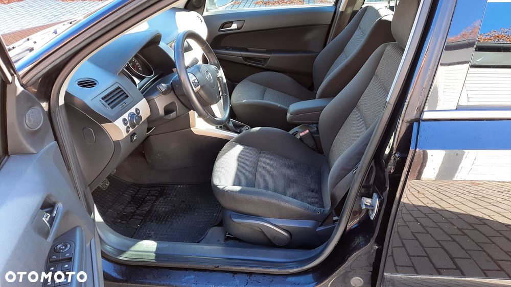 Opel Astra - 4