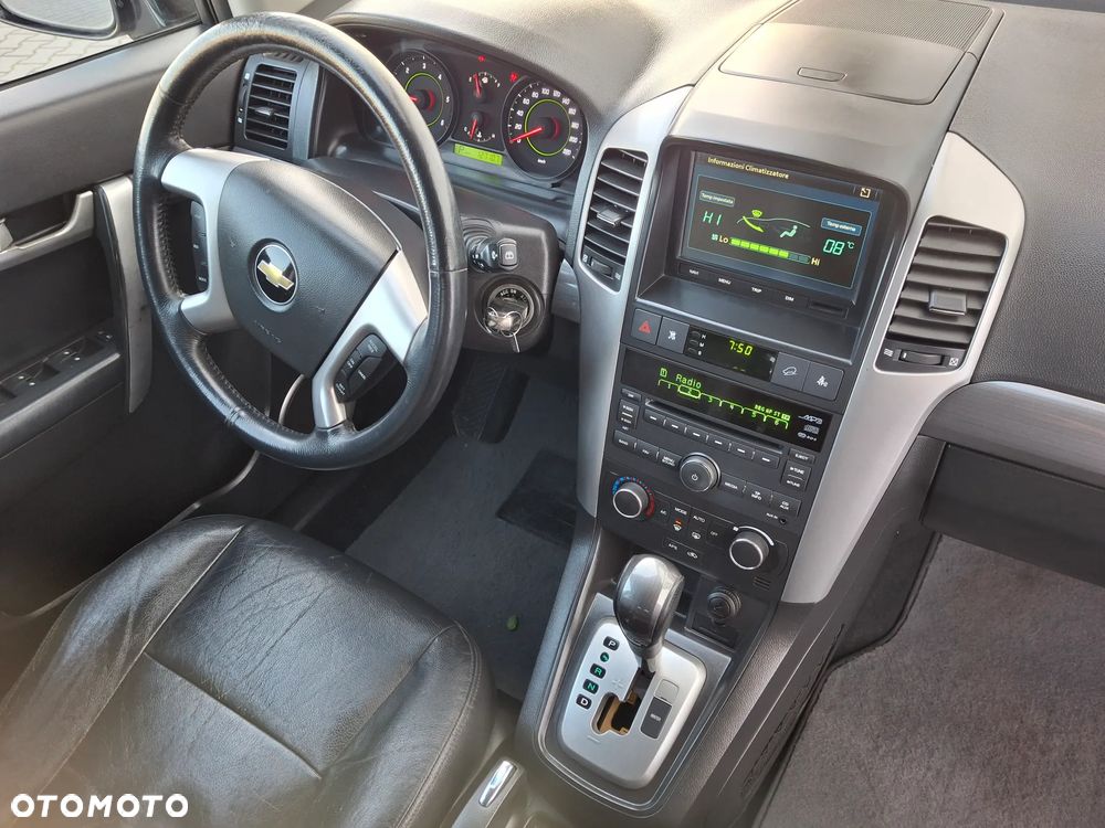 Chevrolet Captiva 2.0 4WD 7 Sitzer Automatik LT - 23