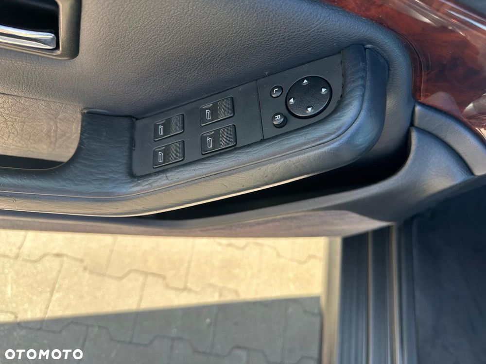 Audi Cabriolet 2.8 E - 9