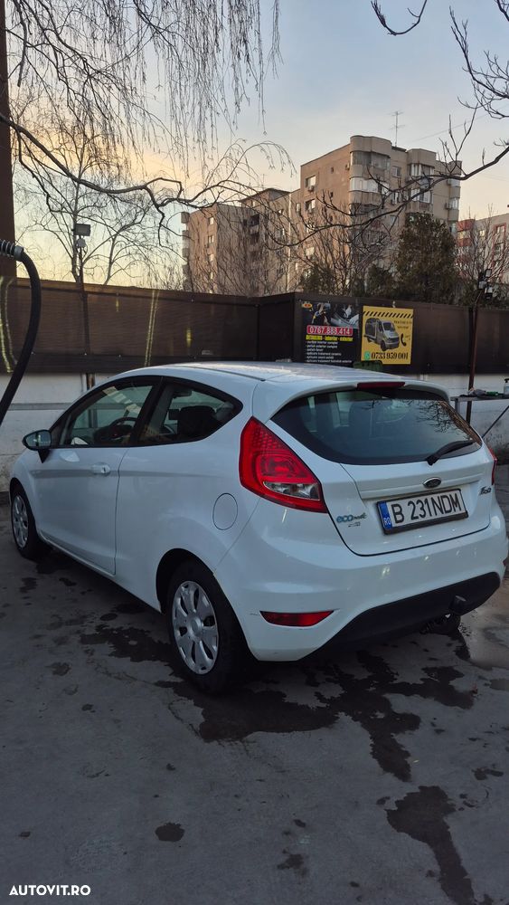 Ford Fiesta 1.5 TDCi ECOnetic Trend - 2