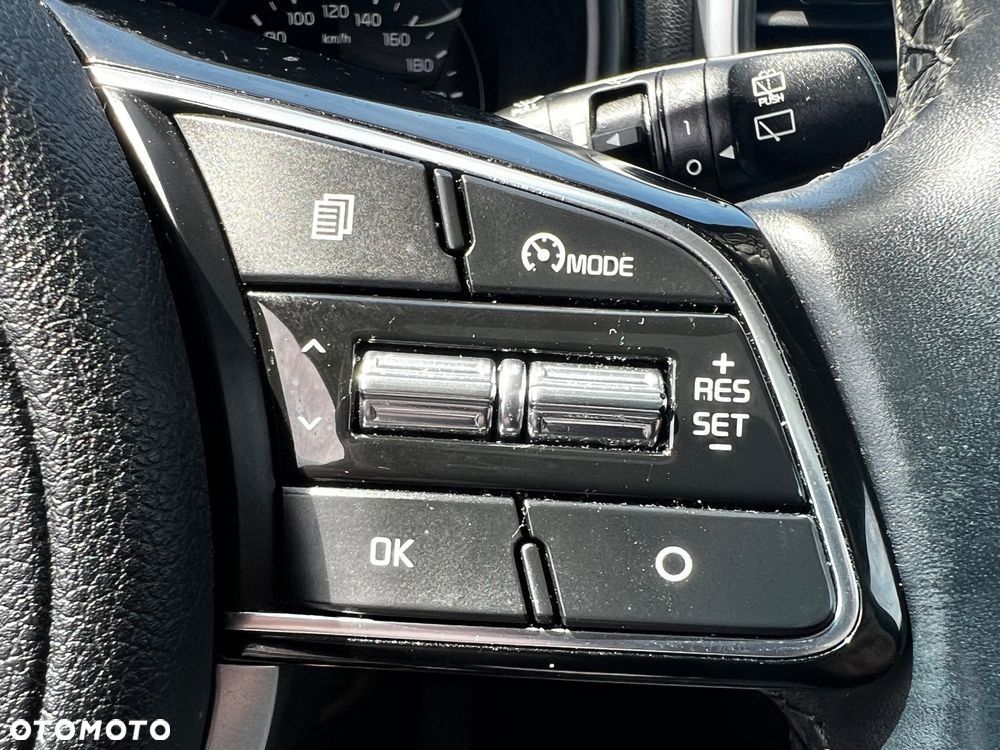 Kia Sportage 1.6 CRDI AWD Eco-Dynamics+ (48V M-H) DCT PLATINUM - 17