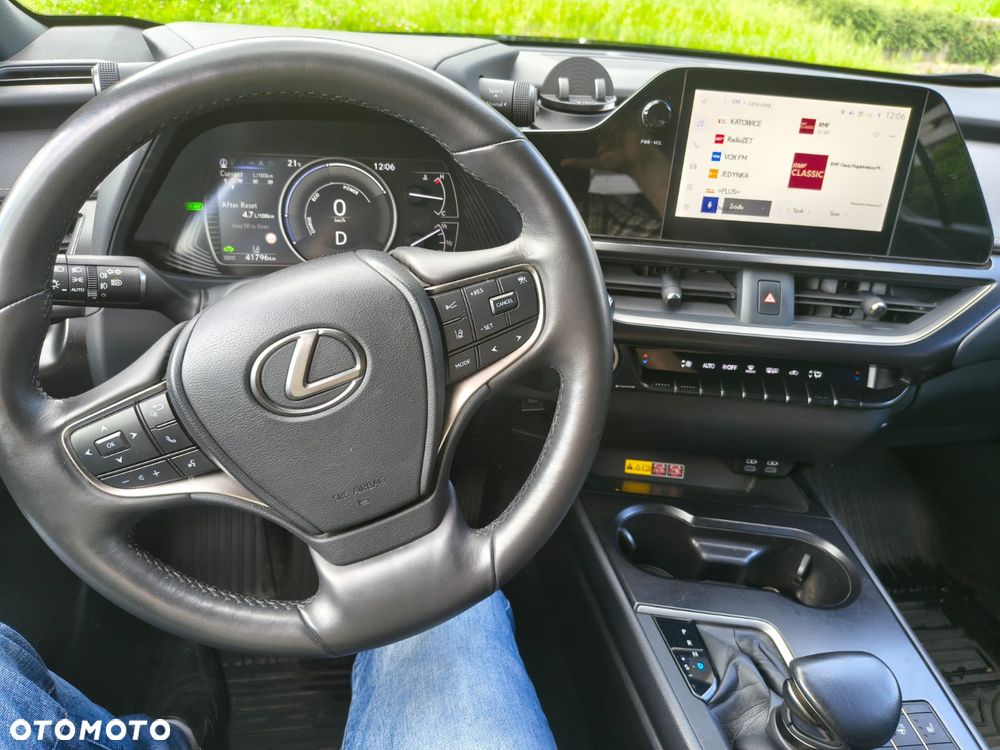 Lexus UX 200 GPF Business Edition 2WD - 8