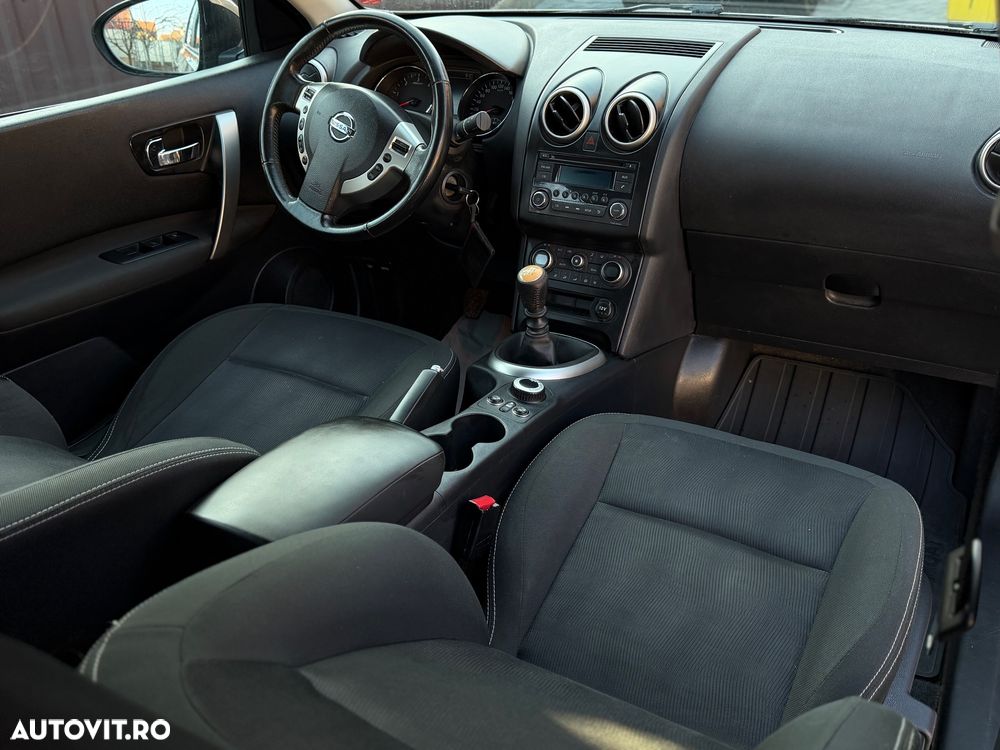 Nissan Qashqai 1.6 DCI 4 x 4 DPF Start/Stop tekna - 15