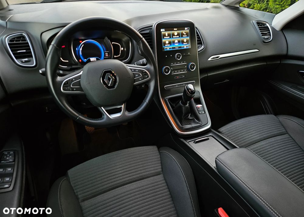 Renault Scenic ENERGY TCe 115 LIMITED - 26