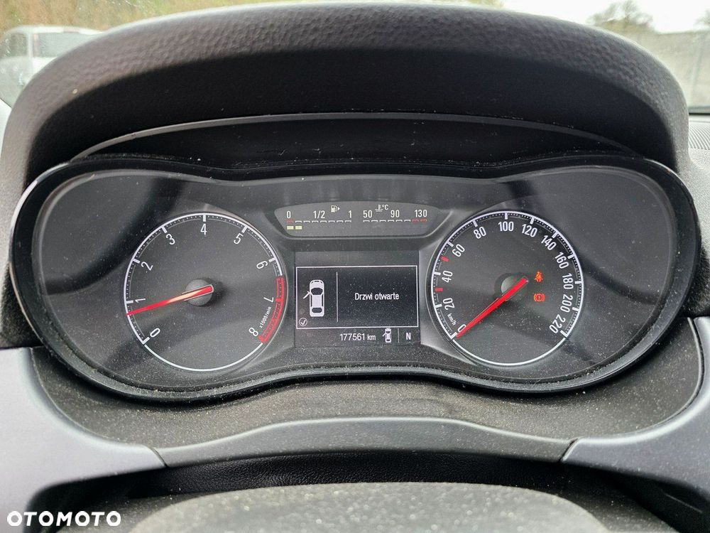 Opel Corsa 1.4 Automatik Edition - 11