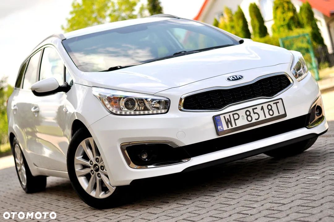 Kia Ceed 1.4 L Business Line Plus - 1