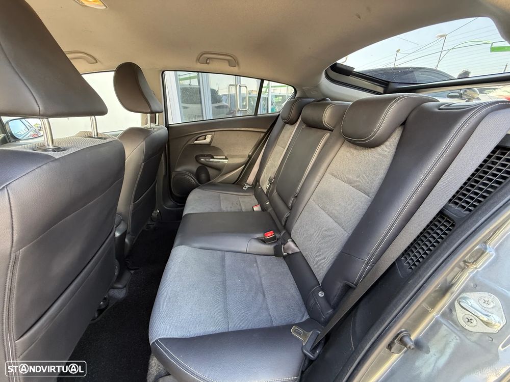 Honda Insight 1.3 IMA i-VTEC Executive - 14