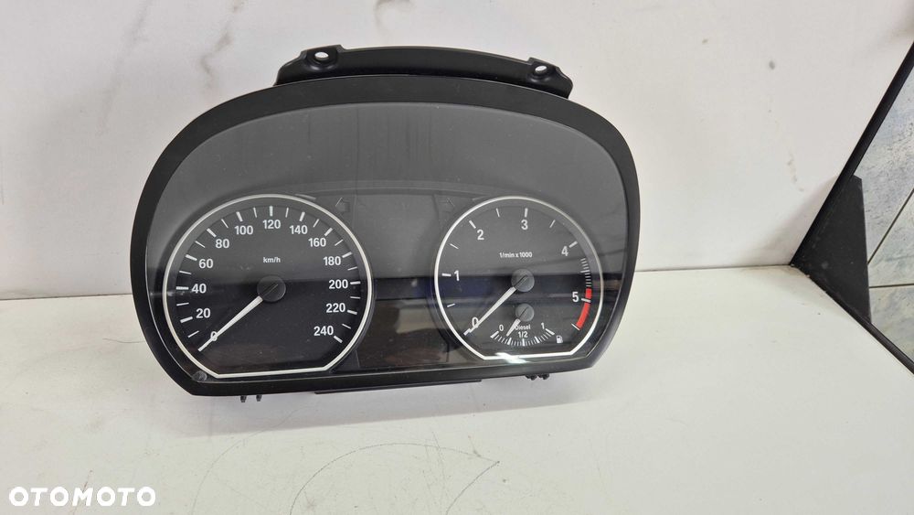 bmw I e81 e87 licznik zegar zegary europa 2.0D - 3