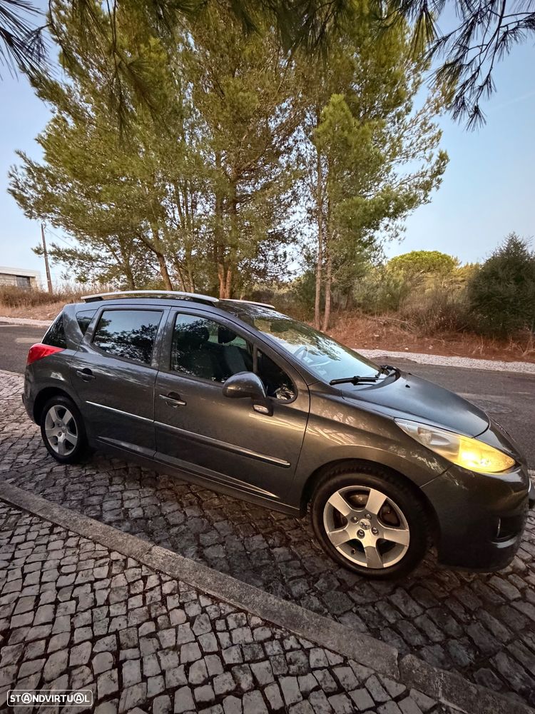 Peugeot 207 SW 1.6 HDi Premium - 6