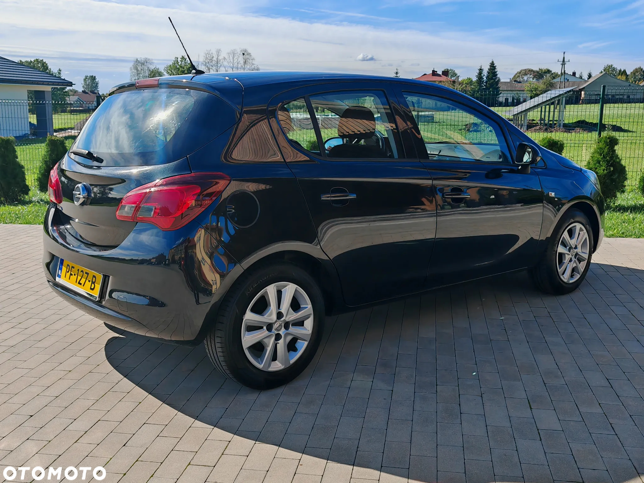 Opel Corsa 1.4 Enjoy - 4
