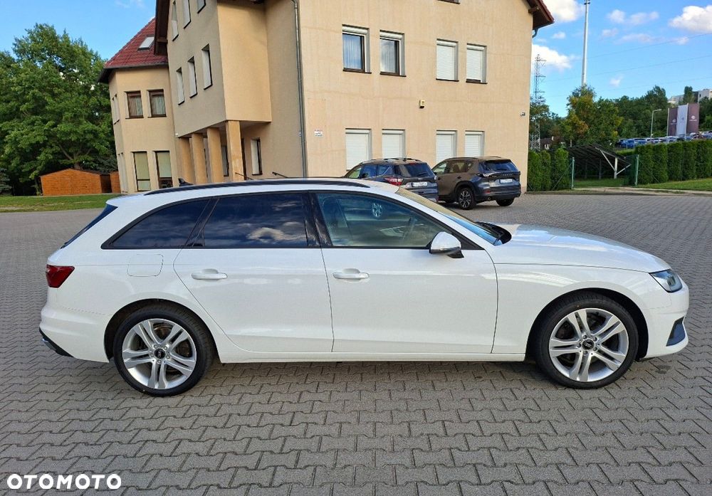 Audi A4 Avant - 8