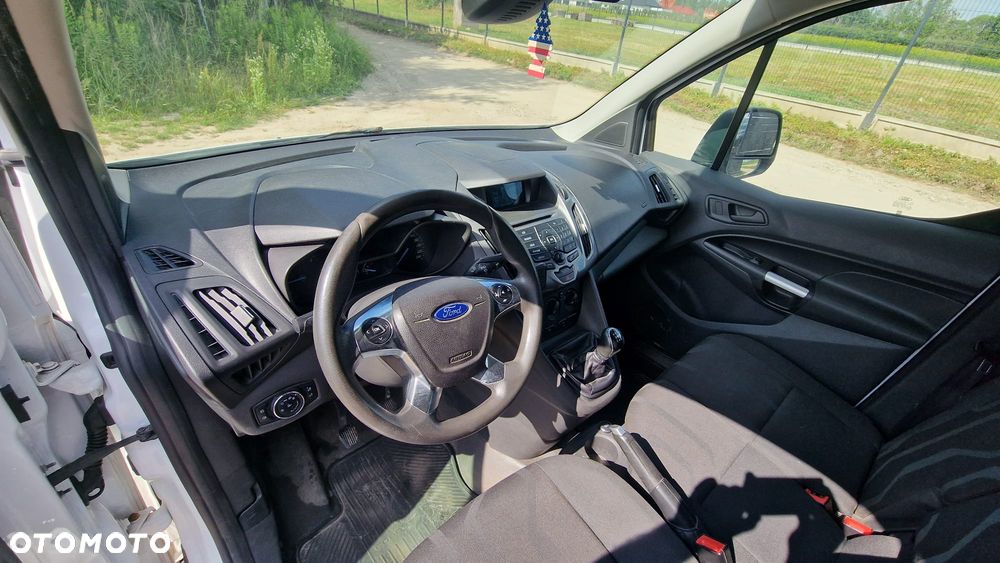 Ford Transit Connect - 9