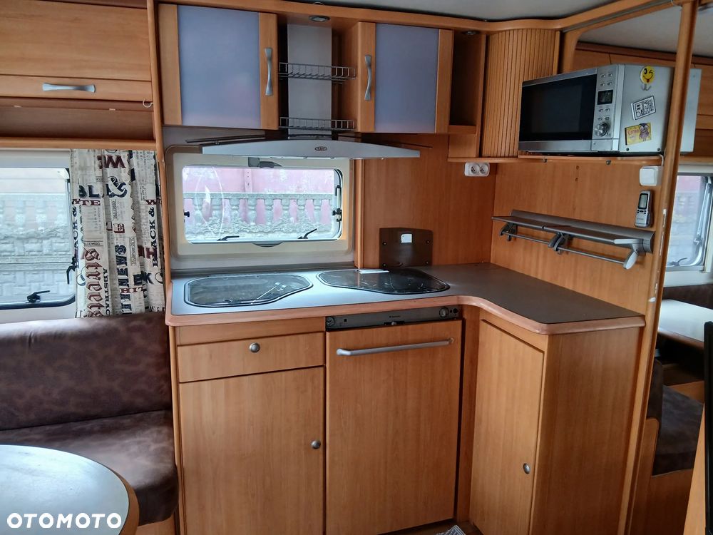 LMC CARAVAN 770 P - 9