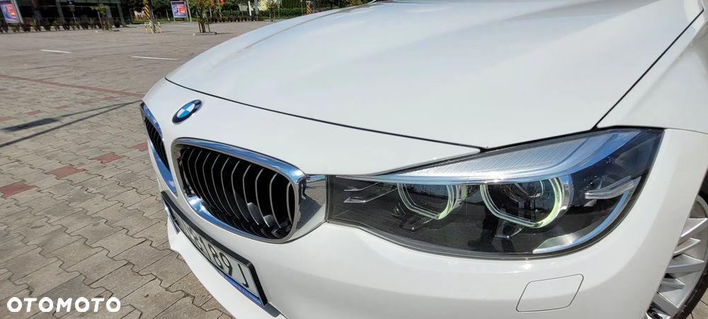 BMW Seria 3 320i GPF Luxury Line - 9