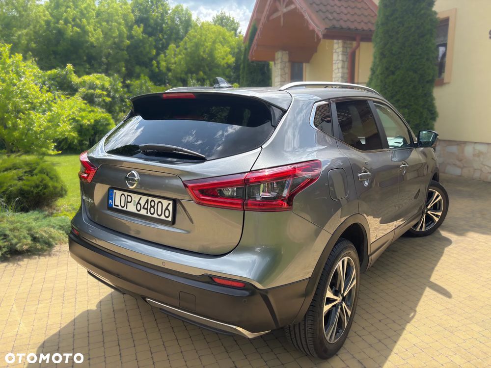 Nissan Qashqai 1.2 DIG-T N-Connecta EU6 - 14