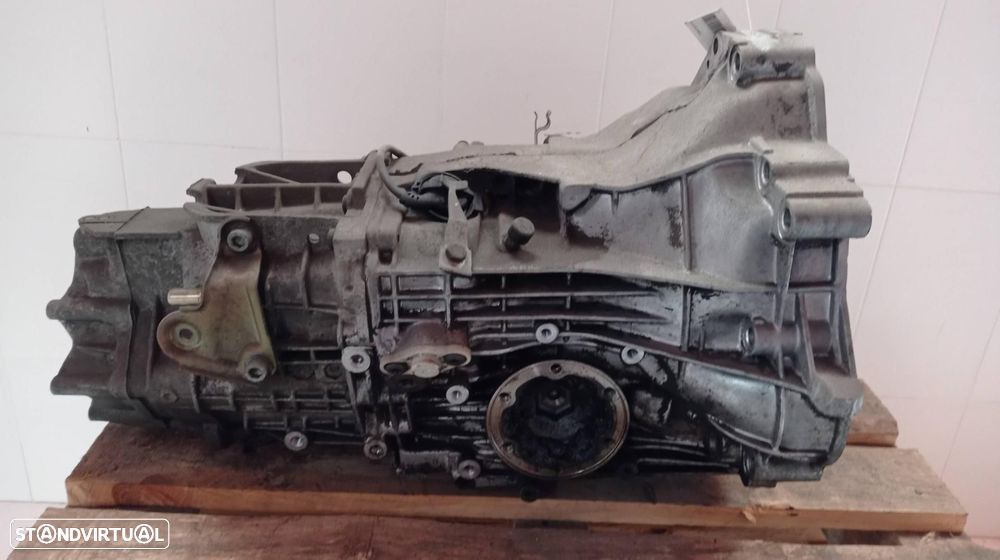 CAIXA DE VELOCIDADES AUDI A4 - 1