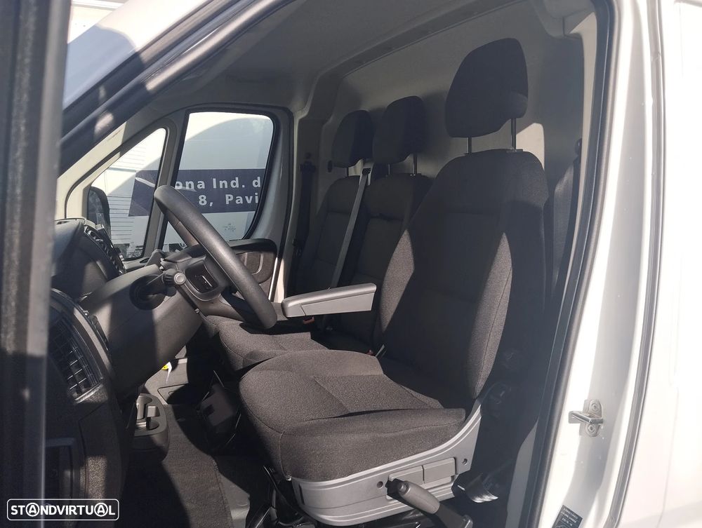 Citroën Jumper 2.2 BlueHDi 3.5T L3H2 - 11