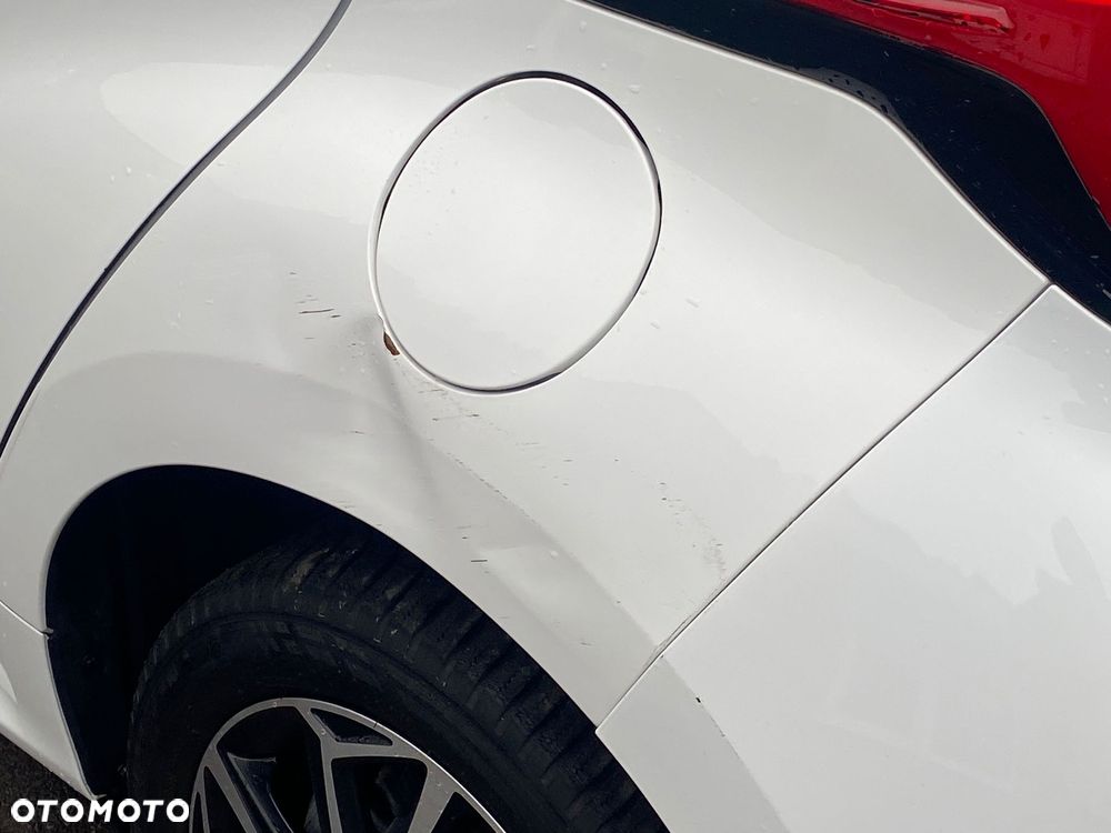 Toyota Yaris Hybrid 1.5 Selection Style - 6