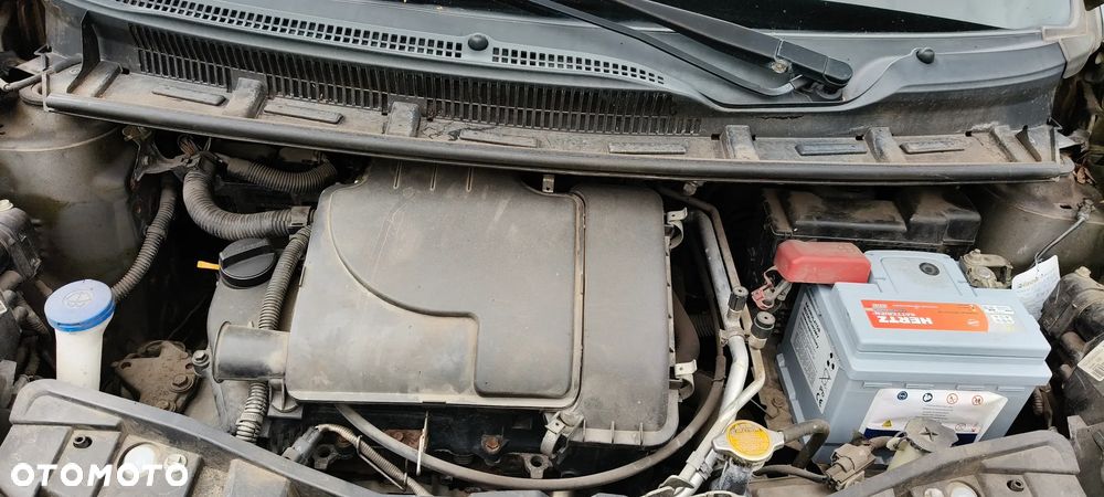 Toyota Aygo Connect - 5