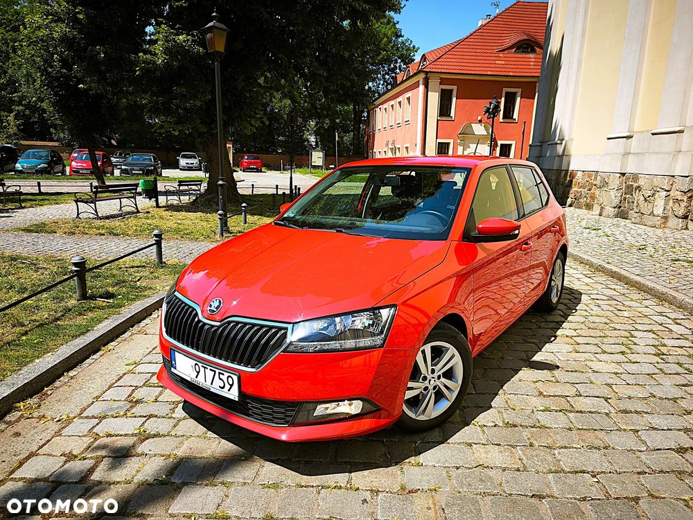 Skoda Fabia 1.0 TSI Selection - 1