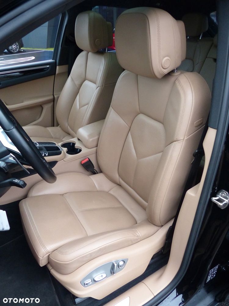 Porsche Macan S PDK - 12