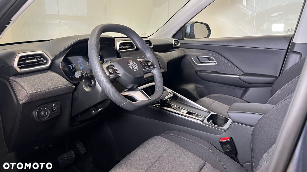 MG ZS Hybrid+ - 20