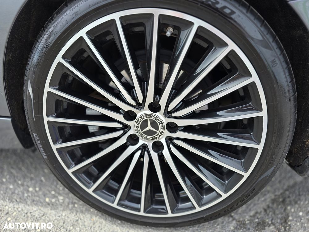 Mercedes-Benz C 300 d MHEV - 13