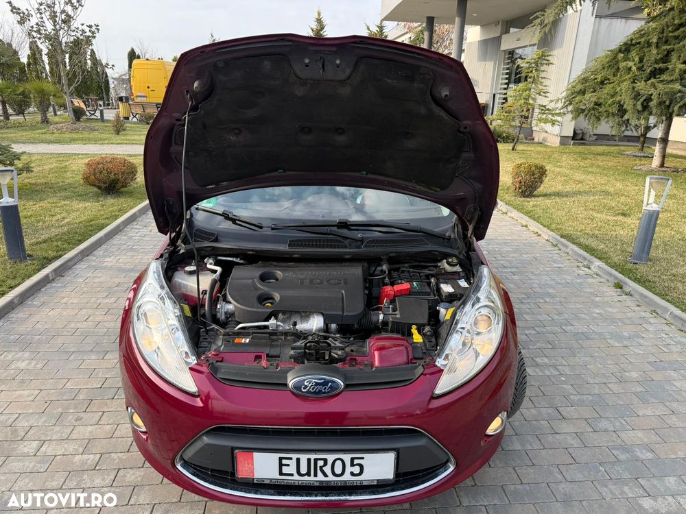 Ford Fiesta 1.6 TDCI DPF Titanium - 18