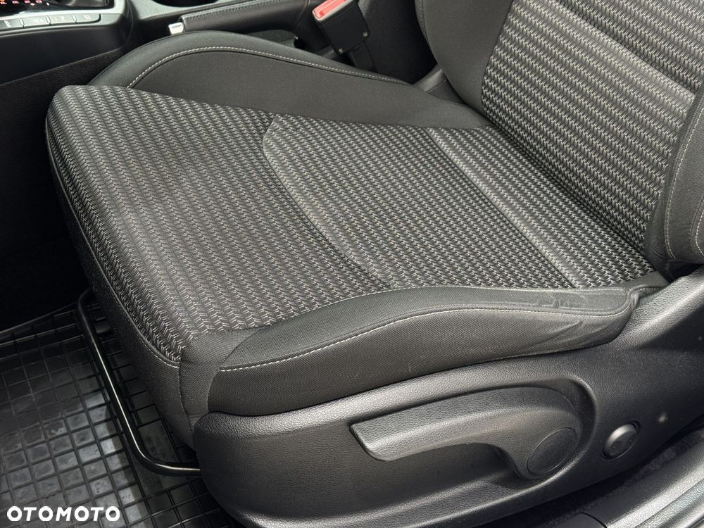Kia Ceed 1.5 T-GDI M DCT - 11