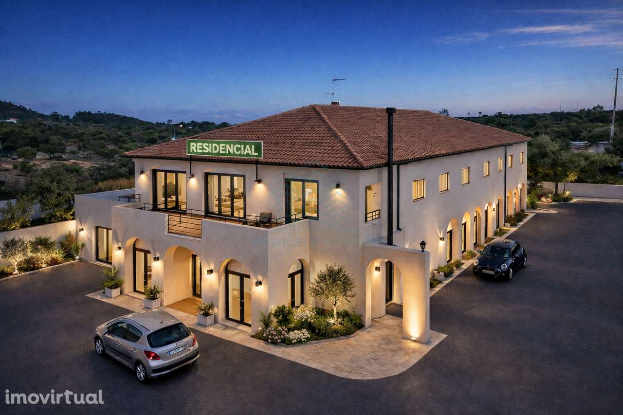 Residencial com 17 Quartos em Videla - Torres Novas - Grande imagem: 2/60