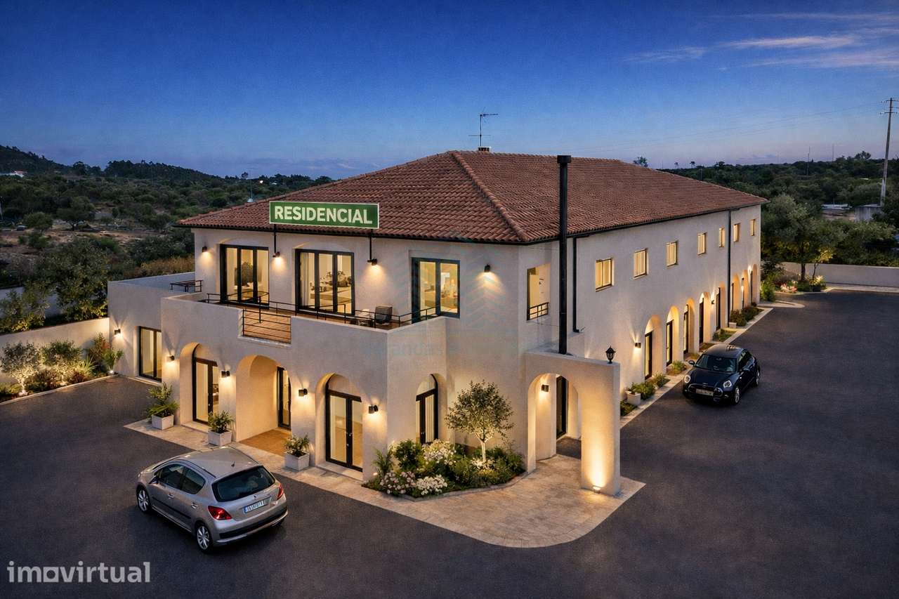 Residencial com 17 Quartos em Videla - Torres Novas - Grande imagem: 2/60