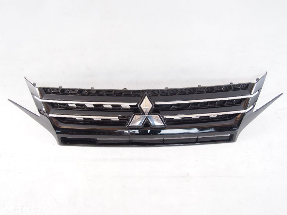 Mitsubishi Space Star 20r Atrapa grill 2020 - 1