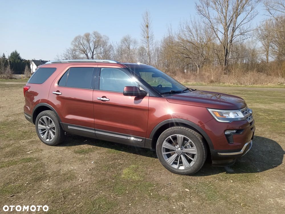 Ford Explorer - 13