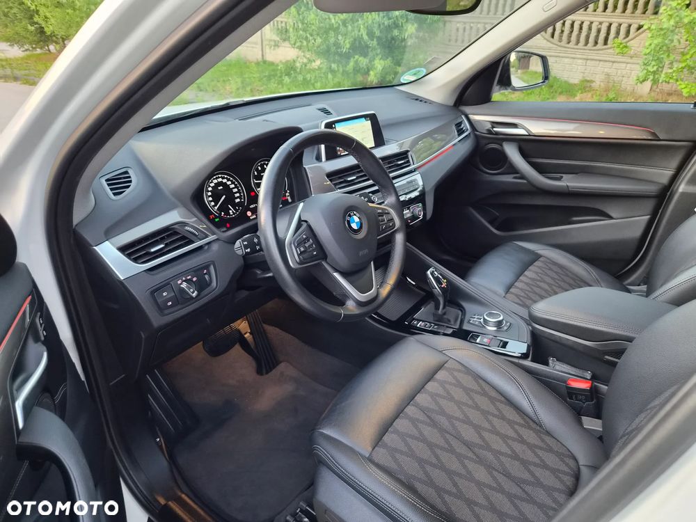 BMW X1 sDrive20i xLine - 7