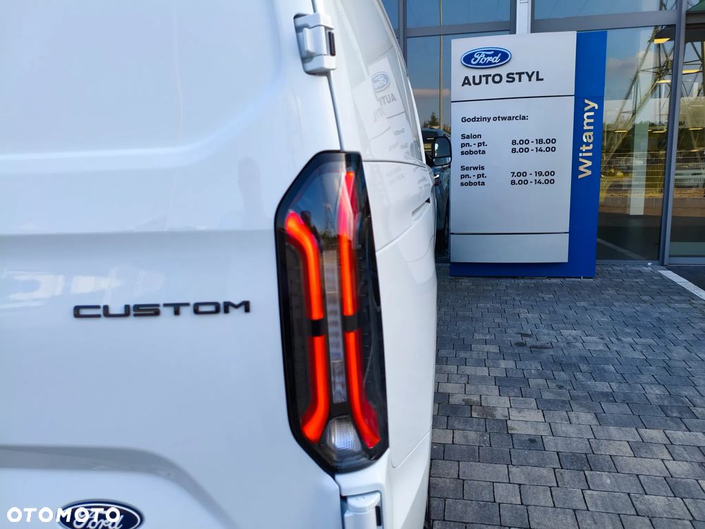 Ford E-Transit Custom - 30