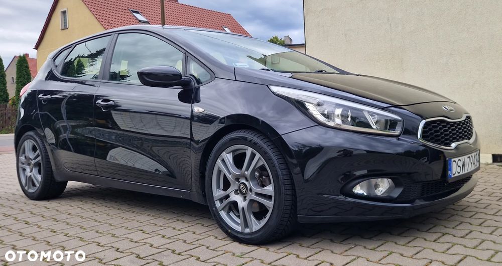 Kia Ceed 1.6 CRDi Spirit - 36