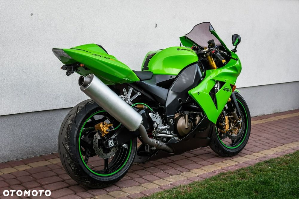Kawasaki ZX - 3