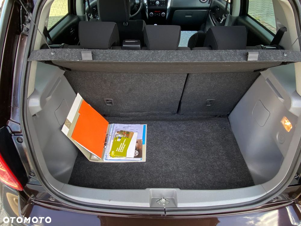 Suzuki SX4 1.6 Comfort Plus - 39
