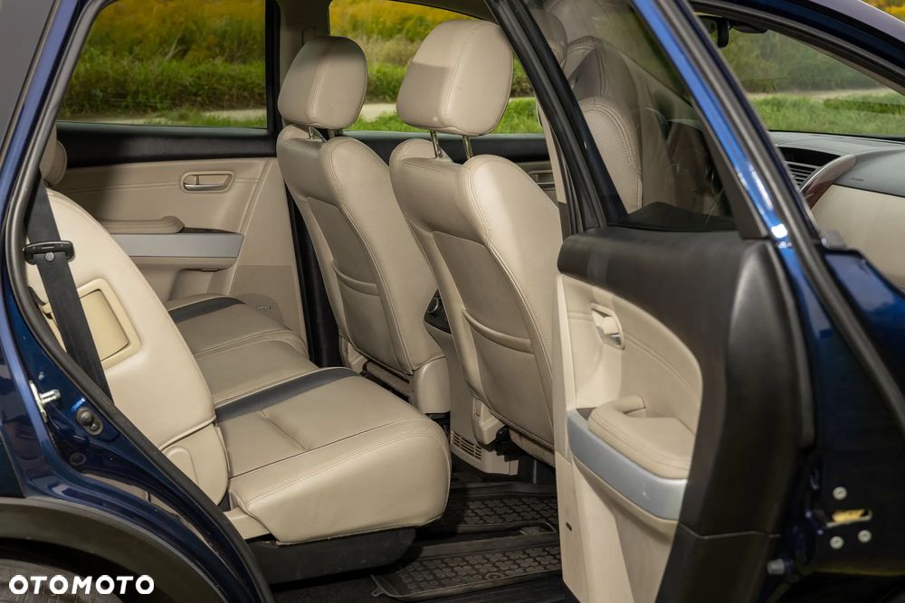 Mazda CX-9 - 8