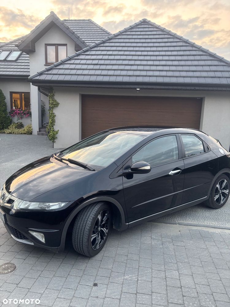Honda Civic 1.8 Executive - 1