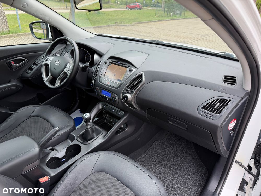Hyundai ix35 1.7 CRDi 2WD blue Finale - 27