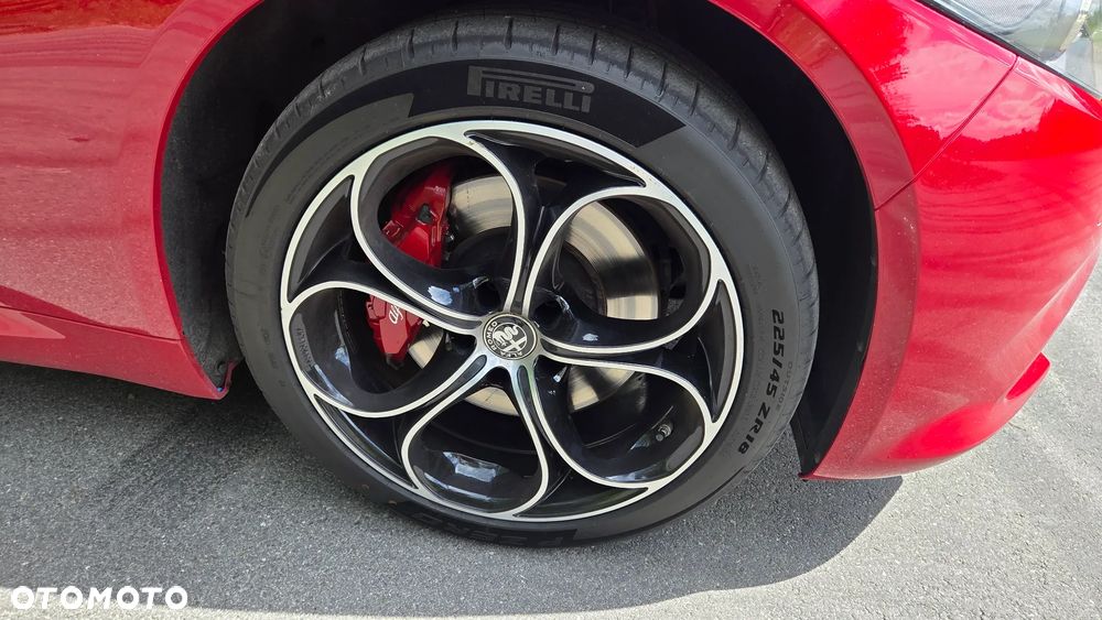 Alfa Romeo Giulia 2.0 Turbo Veloce Q4 - 7